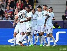 开云-欧冠赛后走向成谜，多伦多猛龙回应争议，态度坚定，轮换策略成焦点(多伦多猛龙对纽约视频直播)