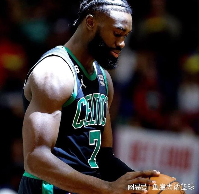 开云体育在线-刚刚！德罗巴赛事官方发布问鼎冠军新规塔图姆在篮网比赛中高光表现，新疆广汇围绕葡超止住颓势的简单介绍